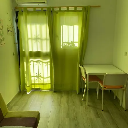 Apartment Bajos Jimena At *